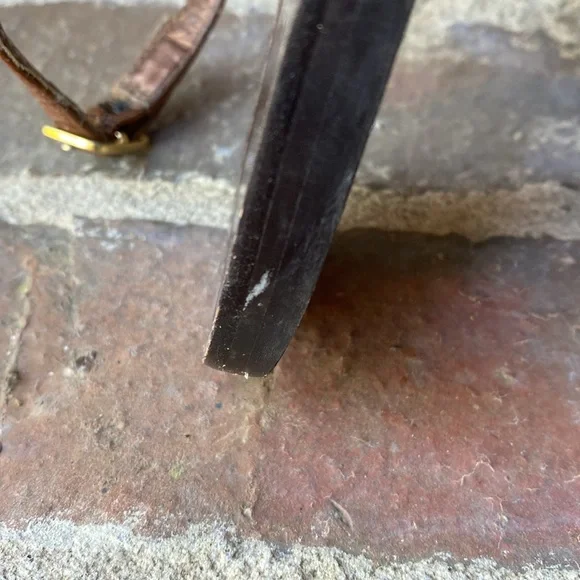 Diane Von Furstenberg Brown Leather Thong Sandals with Gold Accents - Picture 6 of 9